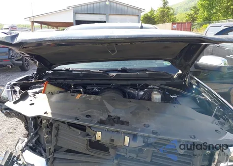 2017 Chevrolet Silverado 1500 1Lt из США, поврежденный, VIN 3GCUKREC4HG109264